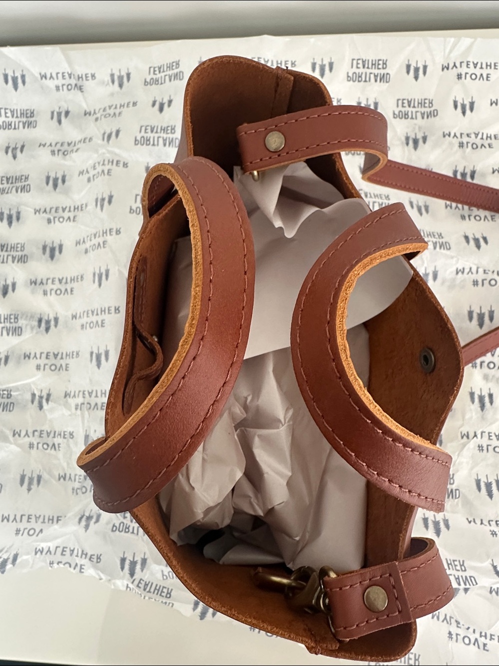 NWT Portland Leather Goods Mini Crossbody Tote Bag in Honey - Picture 5 of 16